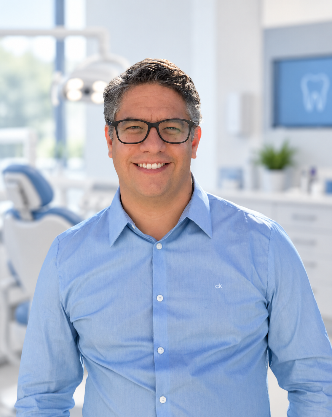 Dr. Claudio Enrique Vollmer